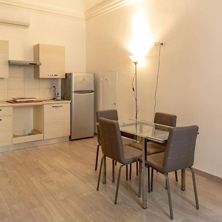 Beautiful Apartment In Quite Area Floransa Dış mekan fotoğraf